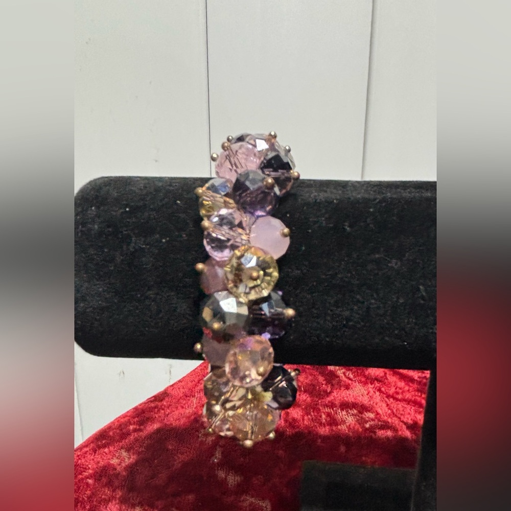 Ali Khan NY pink and purple crystal stretch bracelet